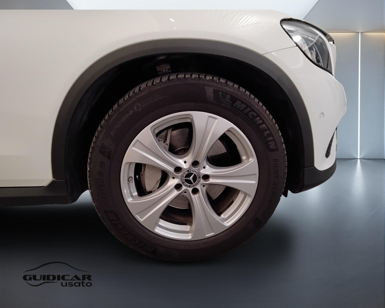 Mercedes-Benz GLC - X253 - GLC 220 d Sport 4matic auto