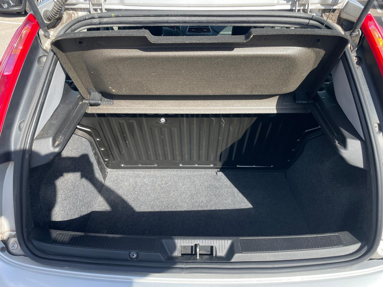 Fiat Punto 1.2 benzina 69cv 5 porte Street