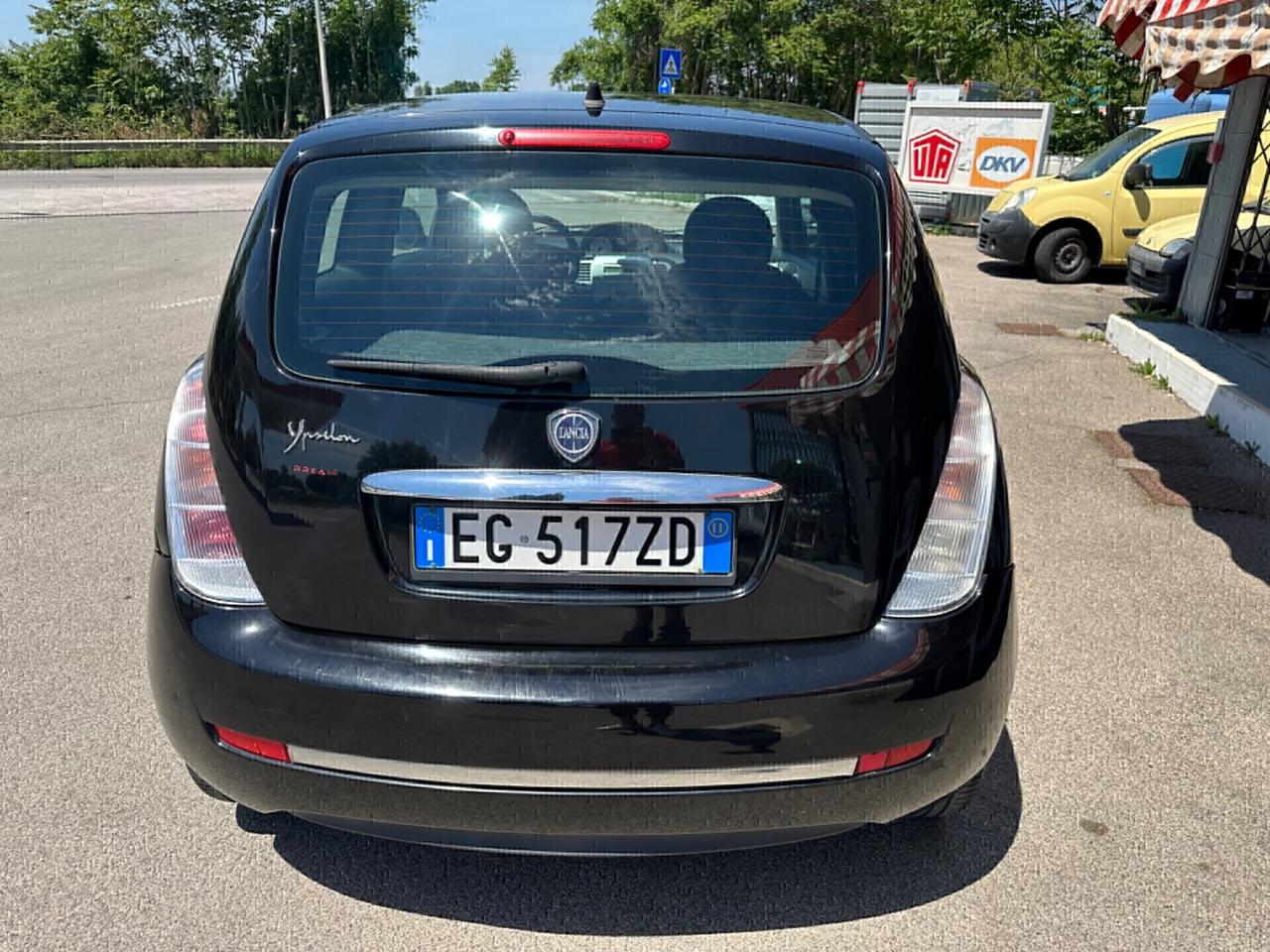 Lancia Ypsilon 1.2 69 CV Argento