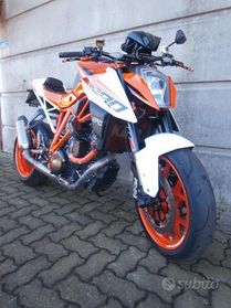KTM 1290 Super Duke R ABS del 2014 compreso trapasso-tagliando-garanzia