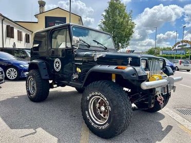 Jeep Wrangler Eagle 2.5 Laredo GANCIO TRAINO + Verricello