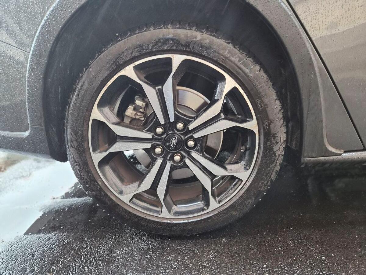Ford Focus 1.0 ecoboost Vignale Co-pilot 125cv auto