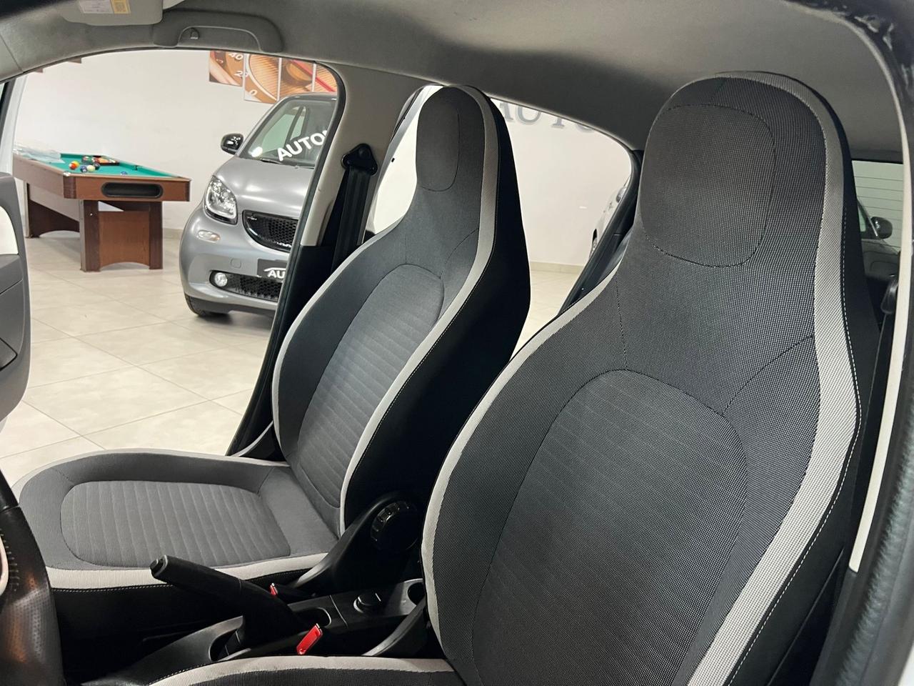 Renault Twingo LIMITED