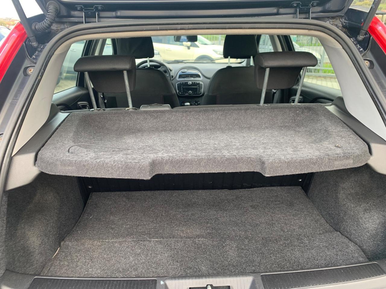 Fiat Punto 1.4 8V 5 porte Natural Power Street Metano (Motore sostituito)