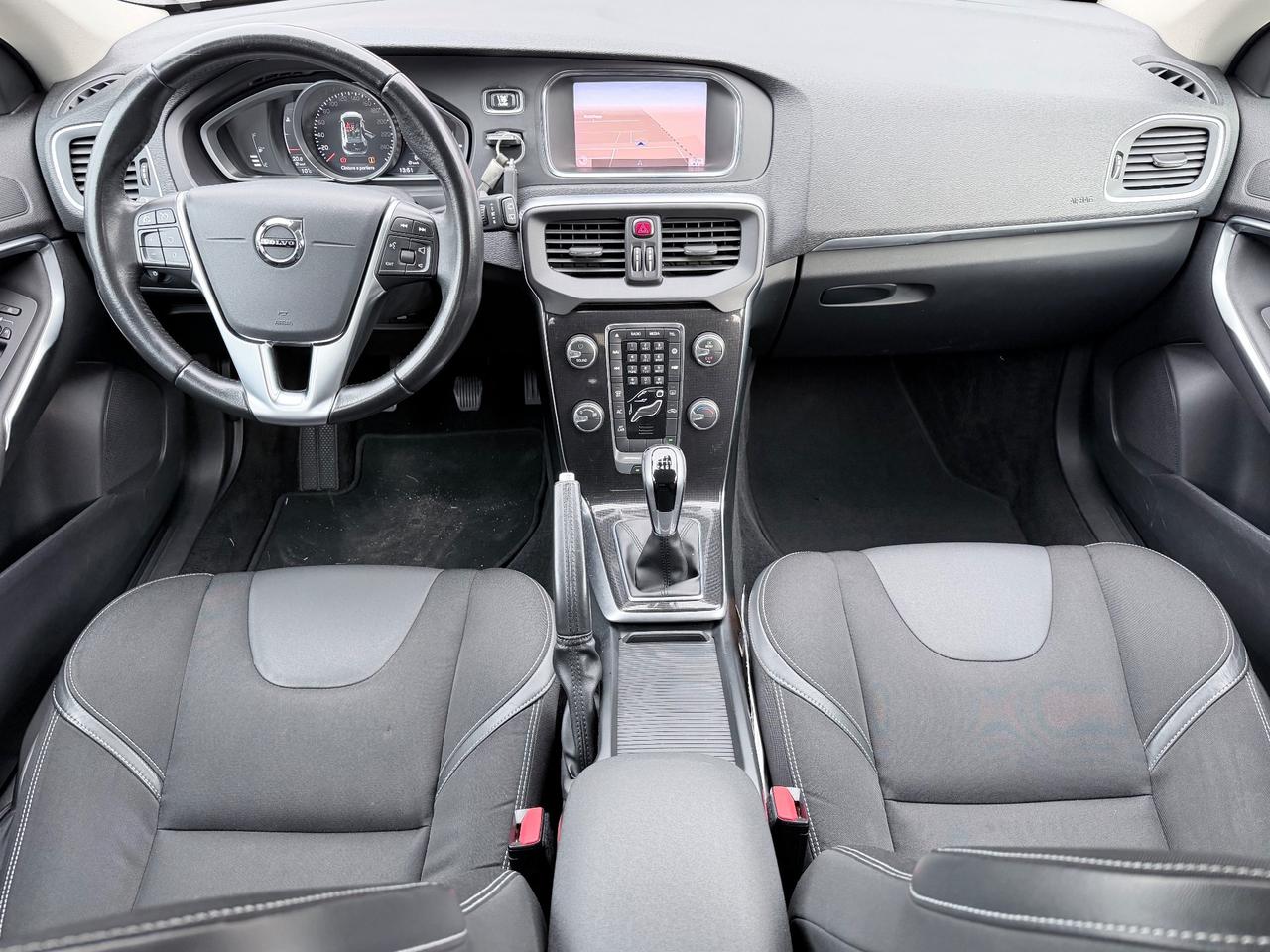 Volvo V40 D2 Inscription 2.0DIESEL 120CV EURO6