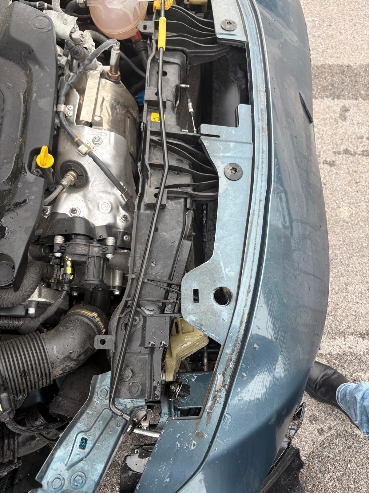 Fiat Tipo 1.6 Mjt 5 porte sinistrata 2024