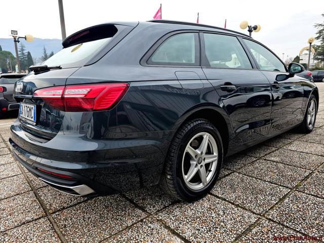 AUDI A4 Avant 35 TDI/163 CV S tronic