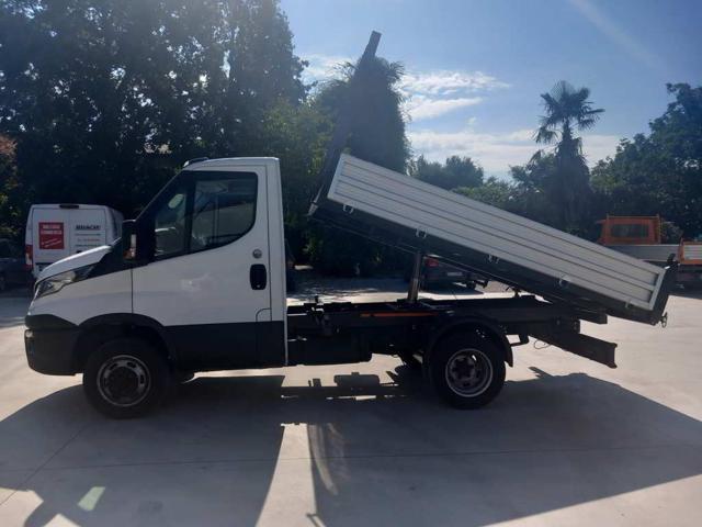 IVECO DAILY 35C12