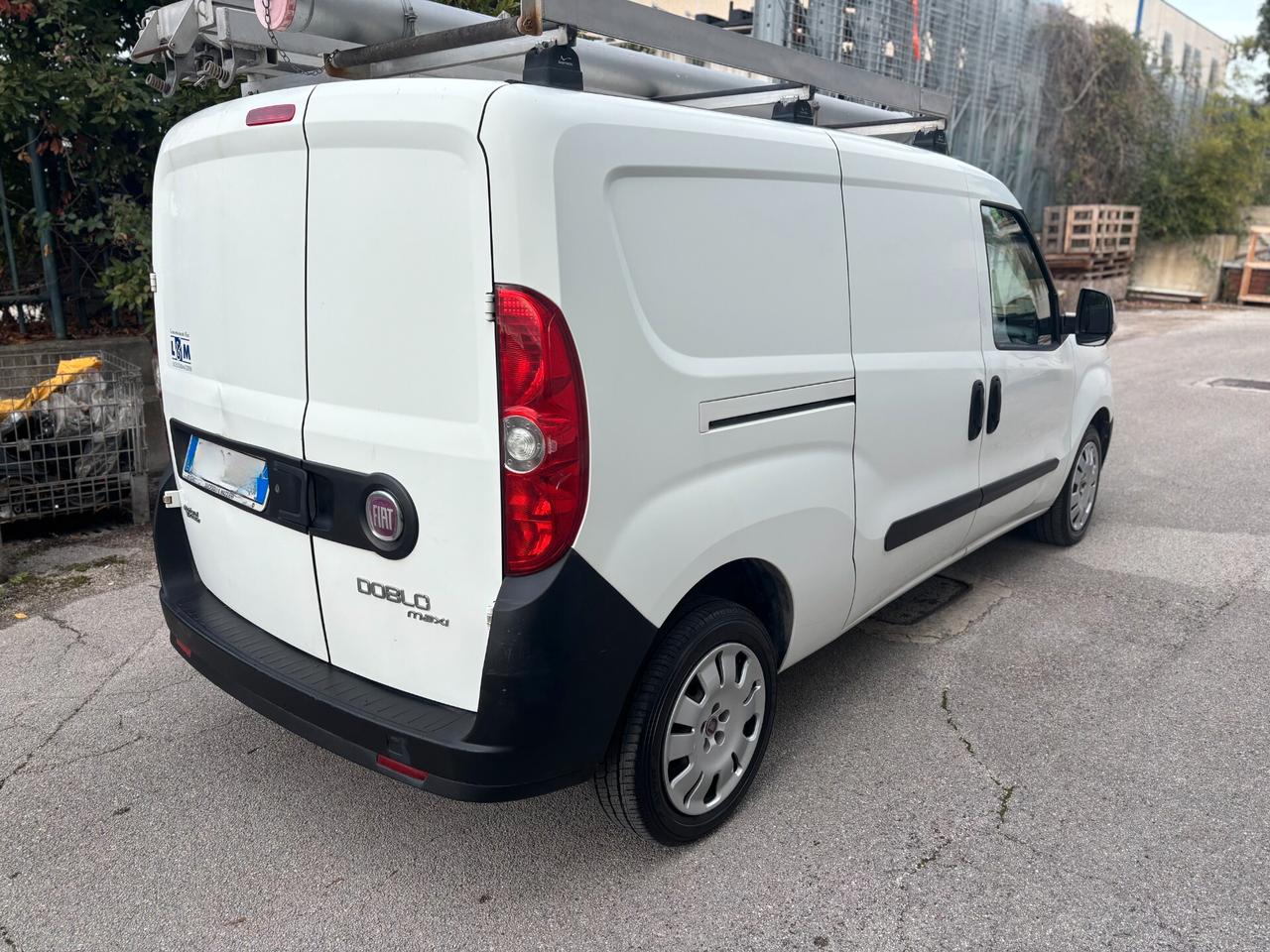 Fiat DOBLO MAXI METANO OK NEOPATENTATI