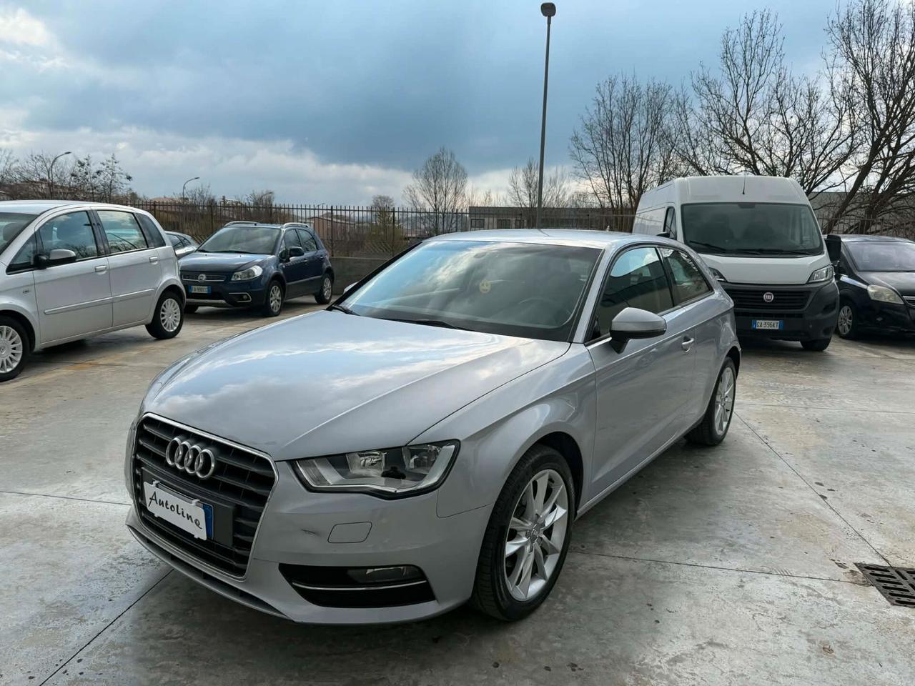 Audi A3 1.6 TDI 110 CV -3 PORTE- LEGGI NOTE