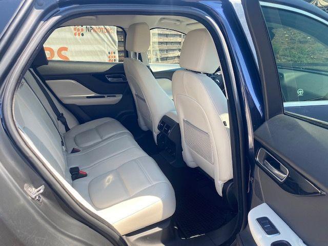 JAGUAR F-Pace 2.0d 180 CV AWD Prestige
