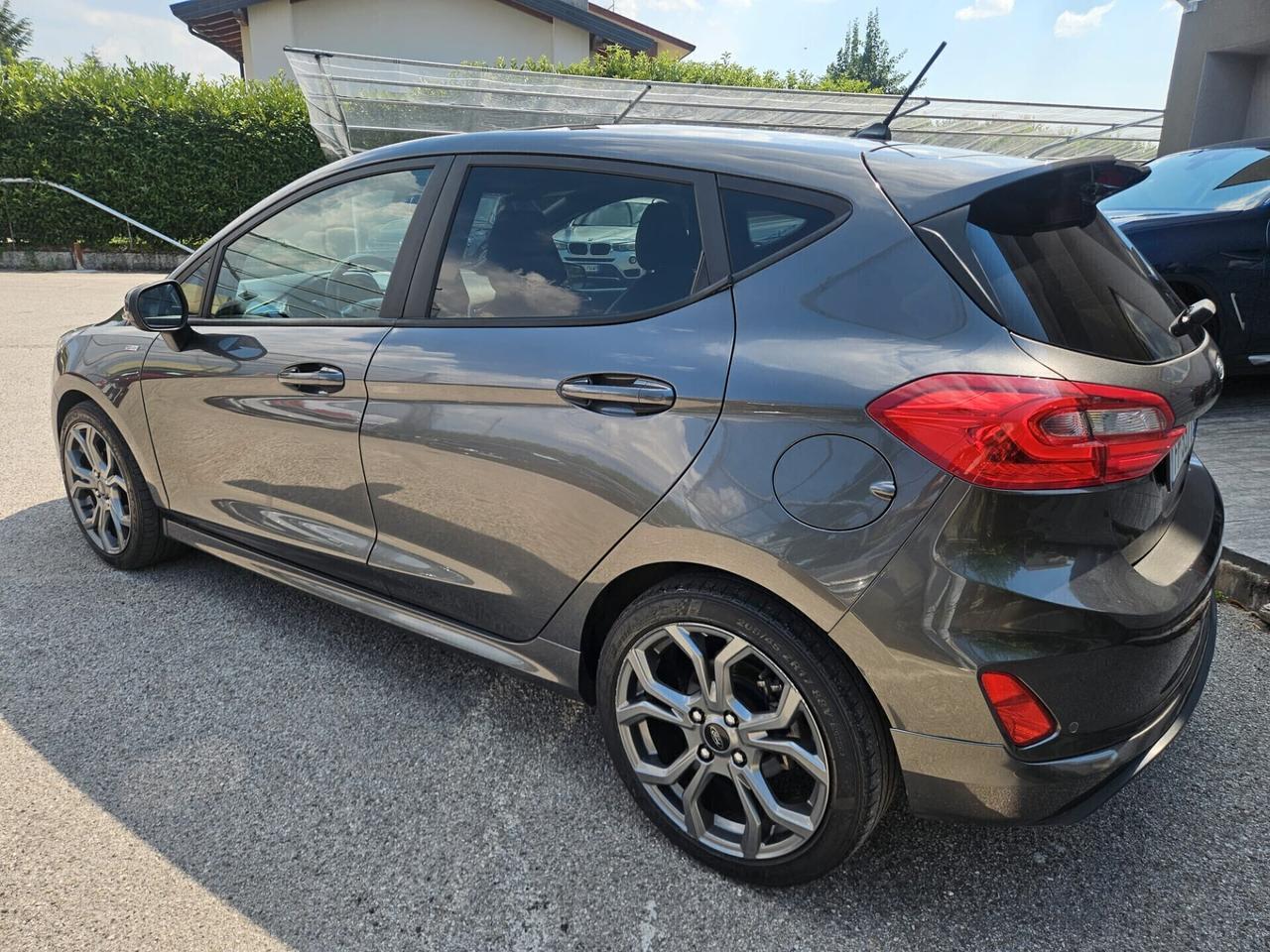 Ford Fiesta 1.5 TDCi 5 porte ST-Line