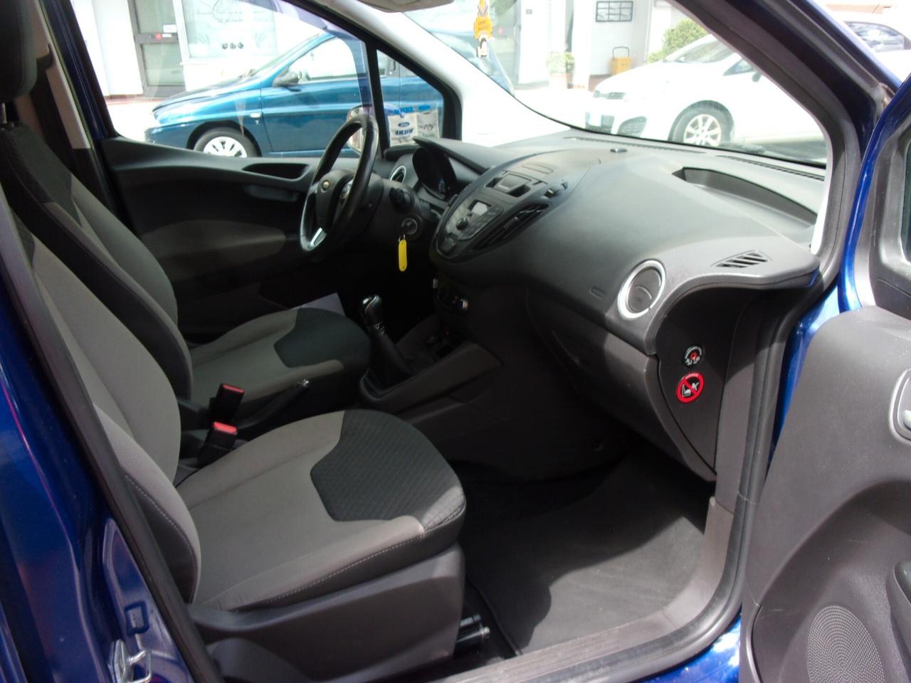 Ford Tourneo Courier 1.0 EcoBoost 100 CV Titanium