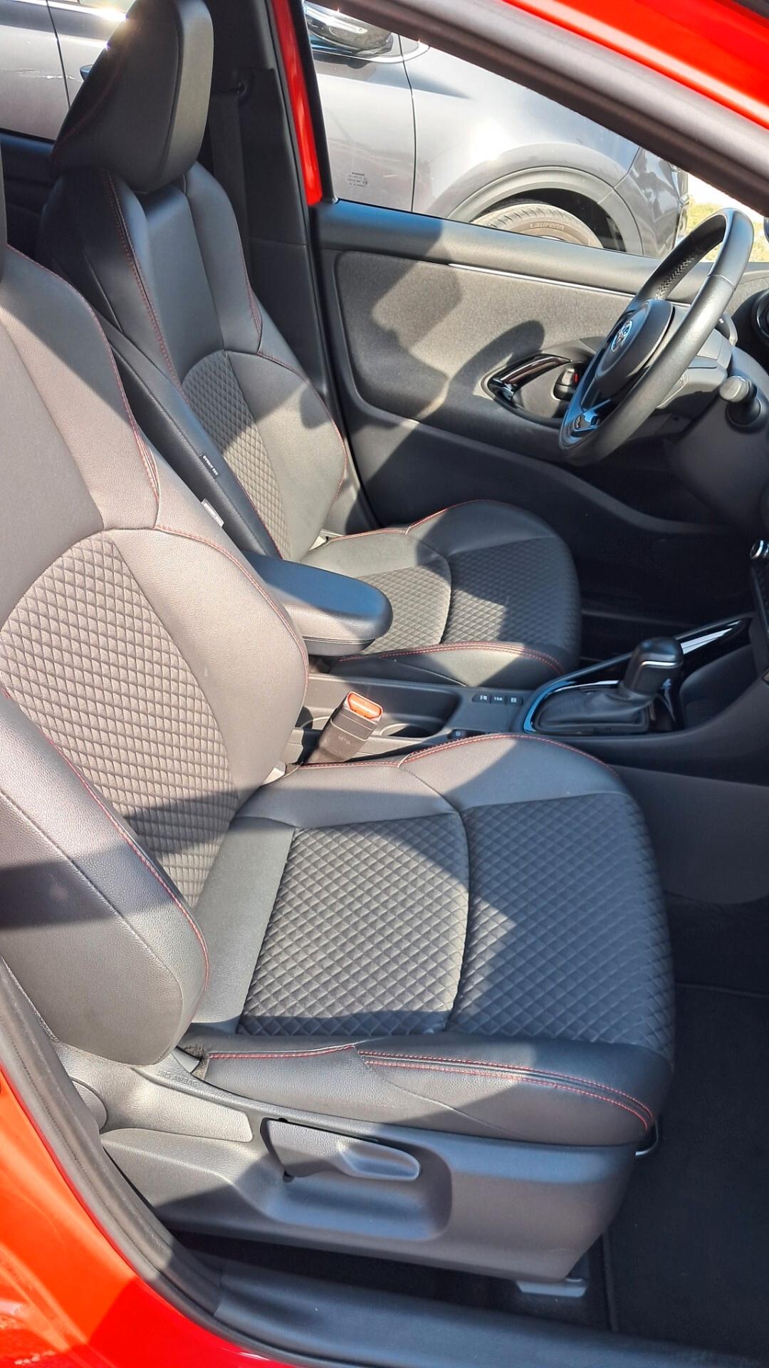 Toyota Yaris 1.5 Hybrid 5 porte Premiere