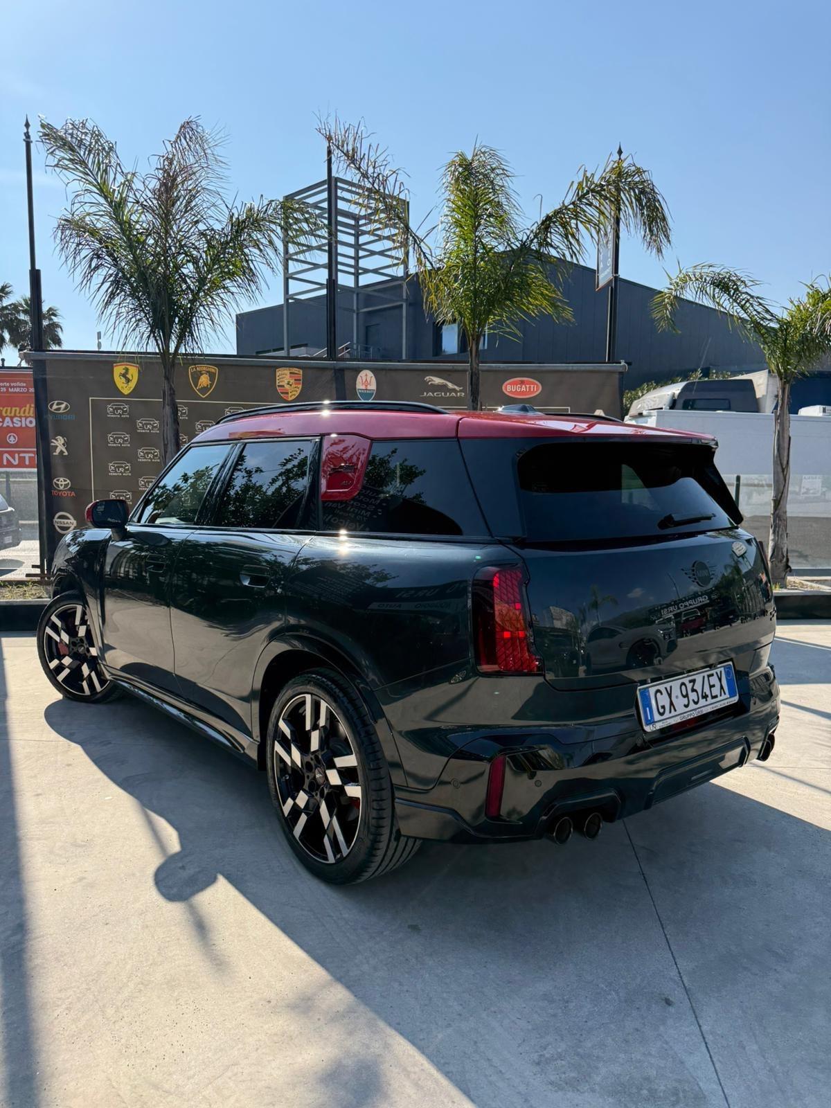 Mini John Cooper Works Countryman ALL4 JCW
