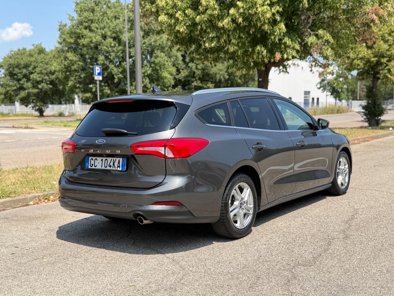 FORD FOCUS BUSINESS FULL OPTIONAL OK NEOPATENTATI FULL LED GARANZIA 24 MESI