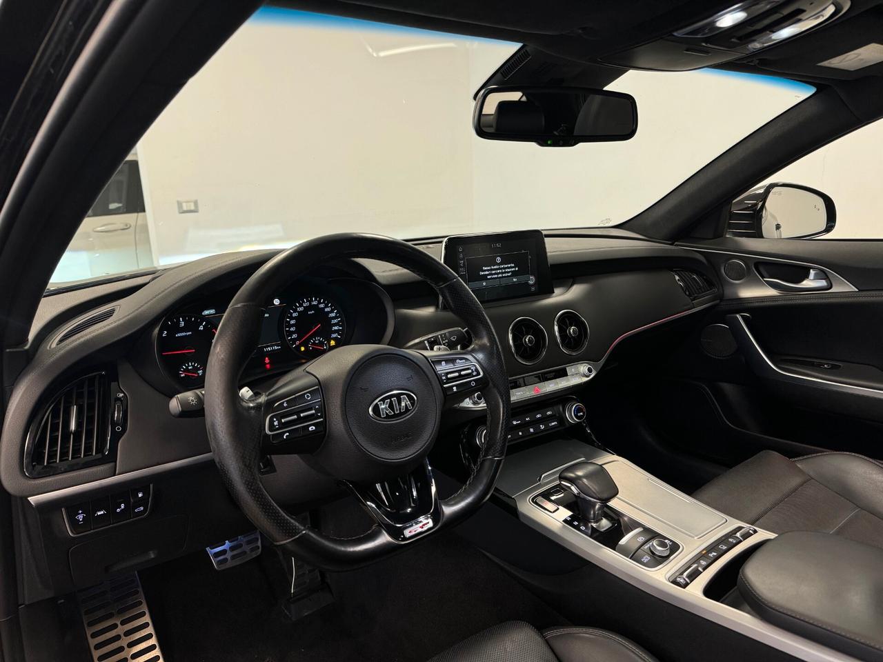 Kia Stinger 2.2 CRDi AWD AT8 GT Line FULL OPTIONAL