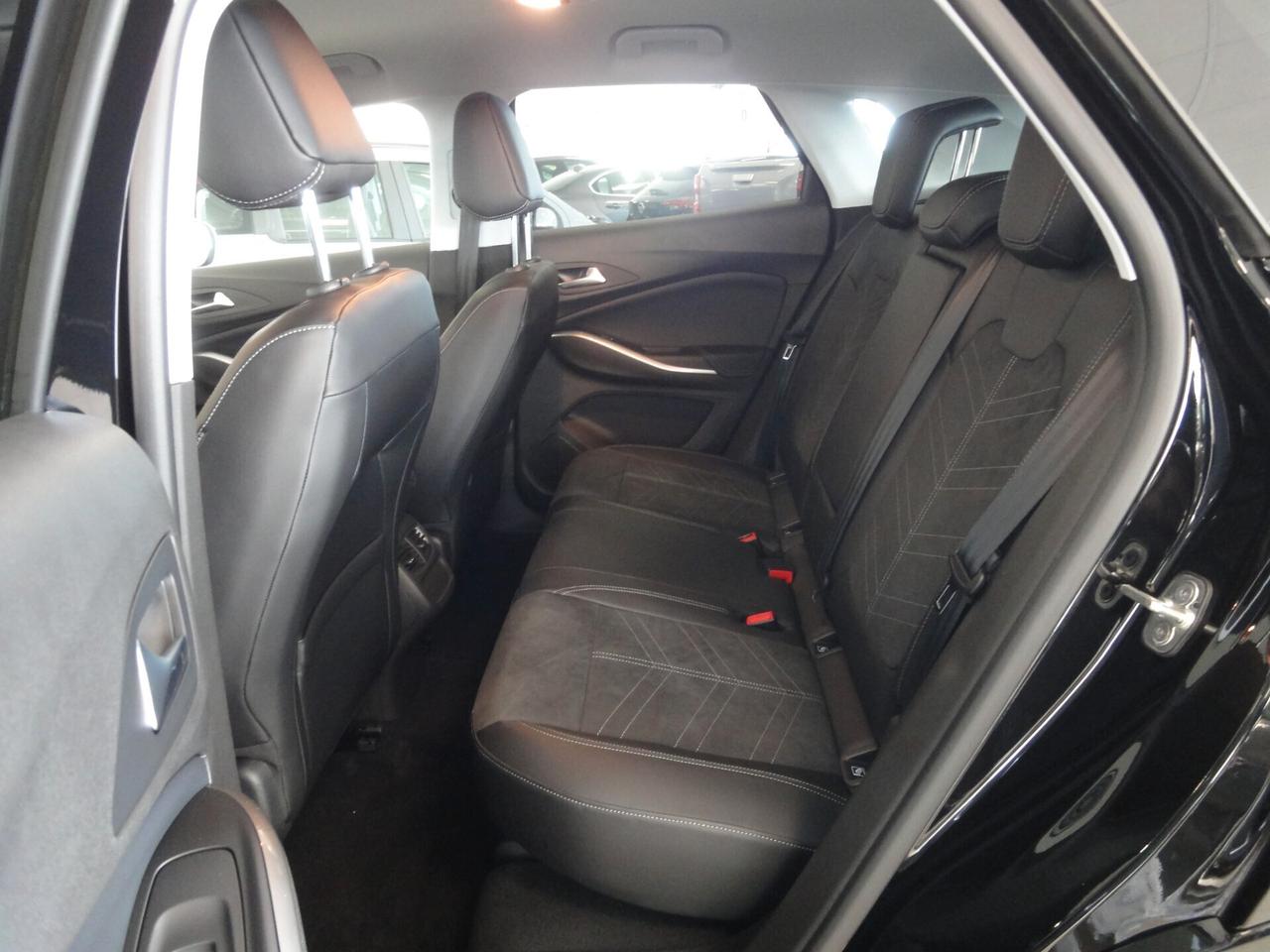 OPEL GRANDLAND ULTIMATE BUSINESS ELEGANCE 1.5d 130cv/96kw AT8 Cambio Automatico