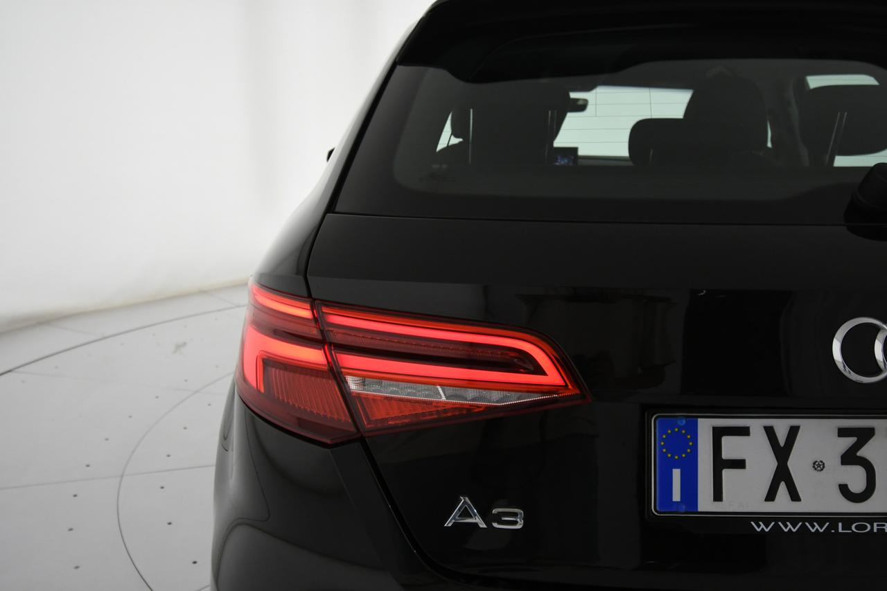 AUDI A3 Sportback 30 1.5 g-tron Admired 131cv BLUETOOTH+LED+NEOPATENTATI