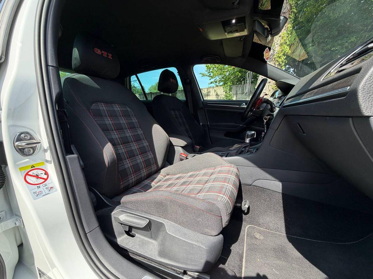Volkswagen Golf 2.0 tsi Gti Performance 245cv dsg