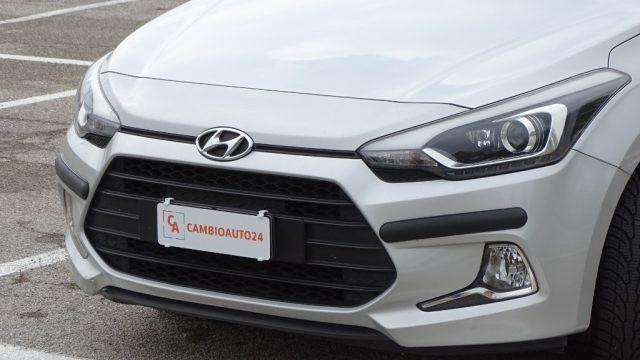 HYUNDAI i20 Coupé 1.2 84 cv, 3p, "Sport", Garanzia...