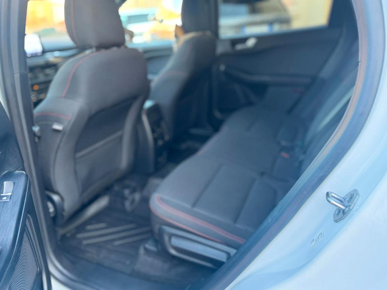 Ford Kuga 2020 1.5 Diesel 120 CV aut. 2WD ST-Line