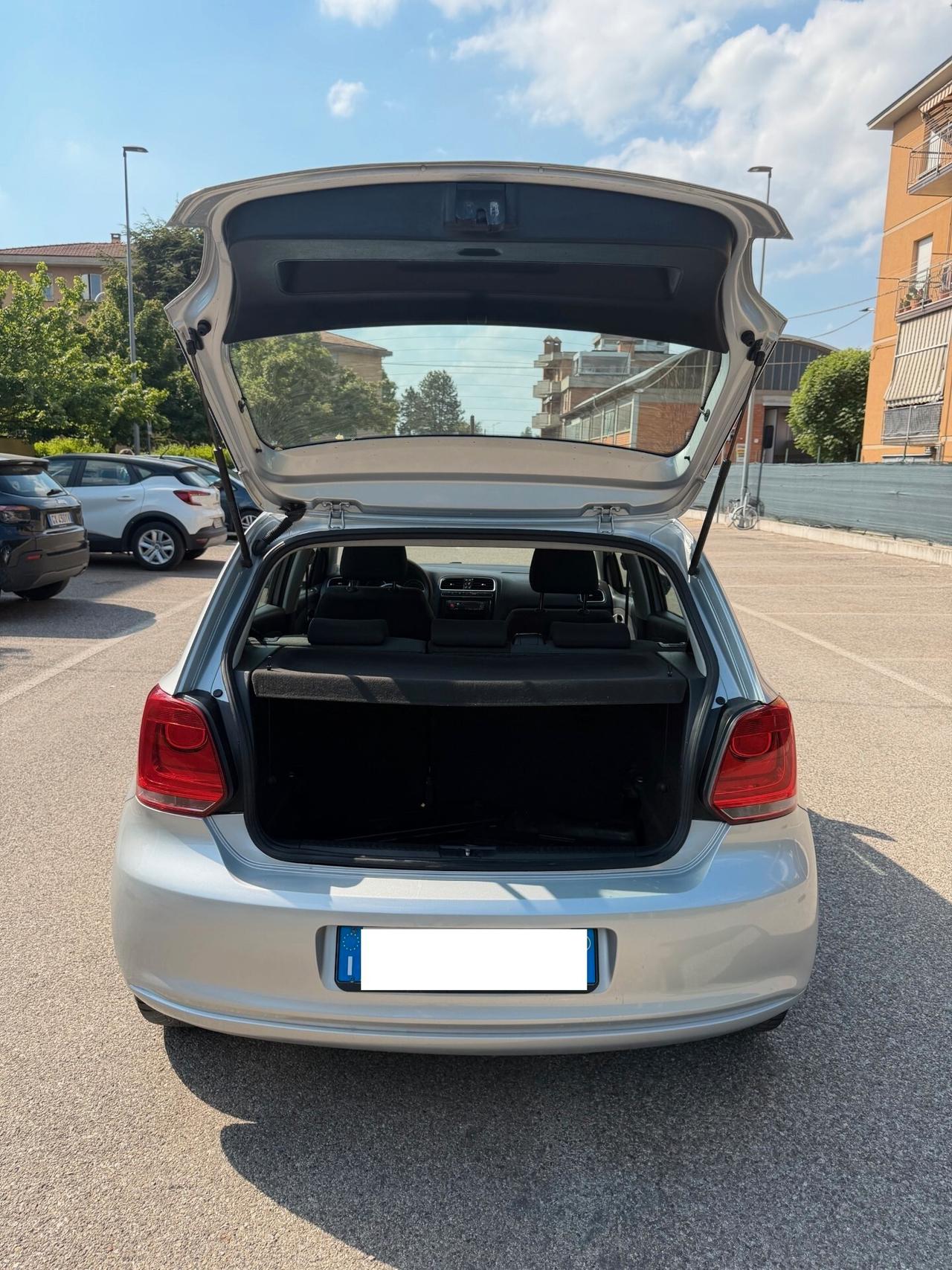 Volkswagen Polo 1.2 Gpl - NEOPATENTATI - 12 MESI DI GARANZIA -