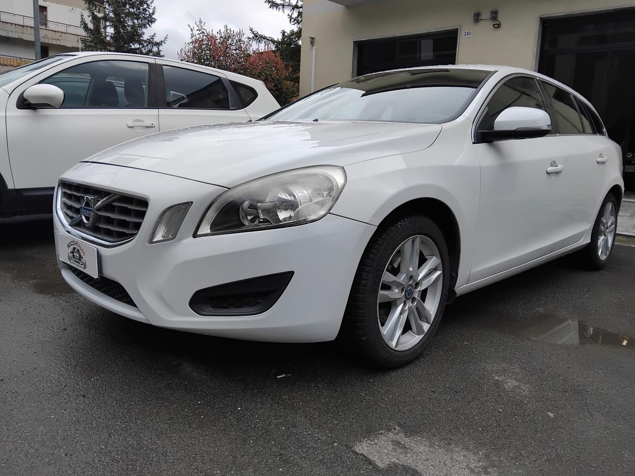 Volvo V60 D4 Summum