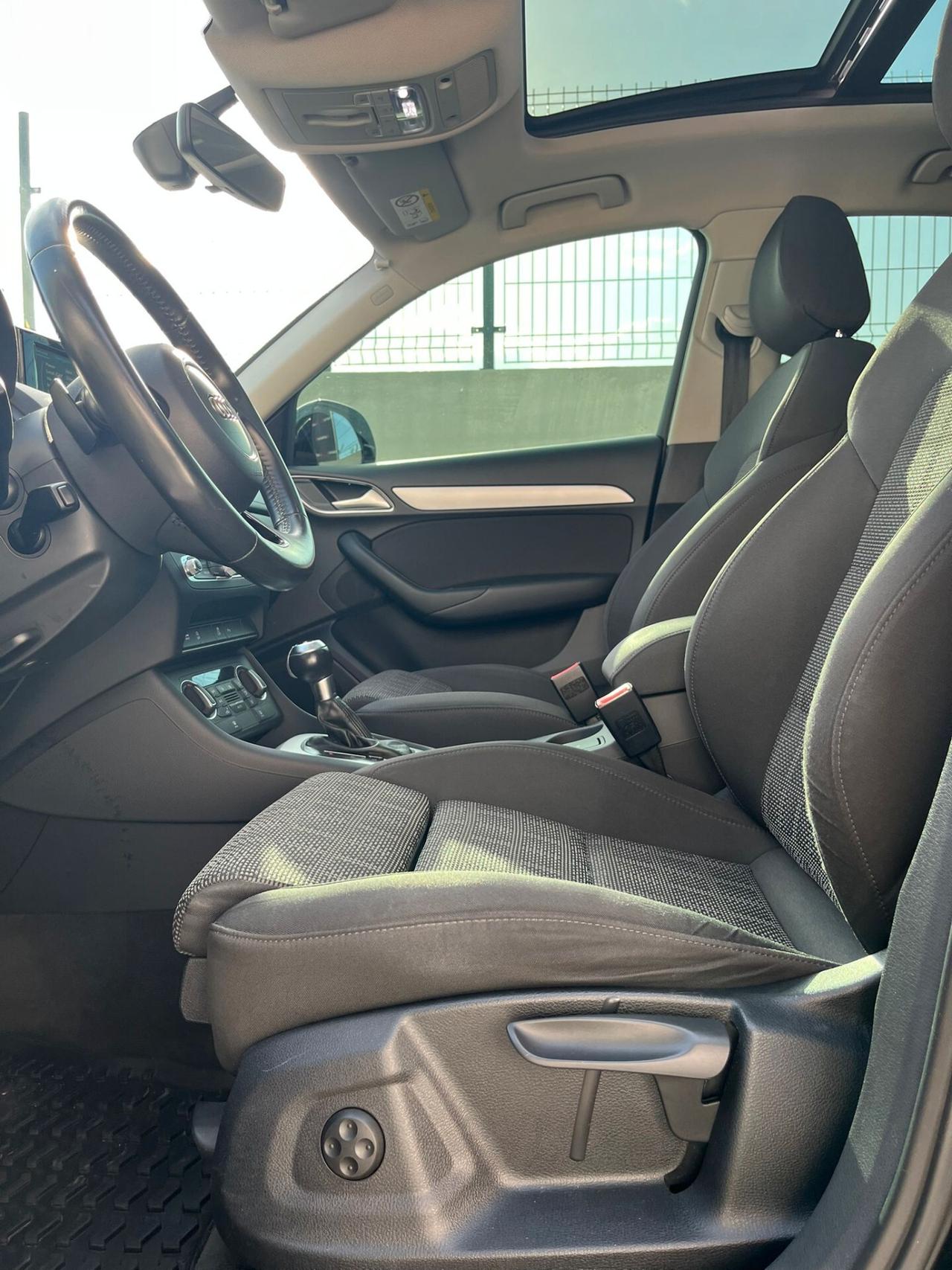 Audi Q3 2.0 TDI 150 CV quattro S tronic line Edition