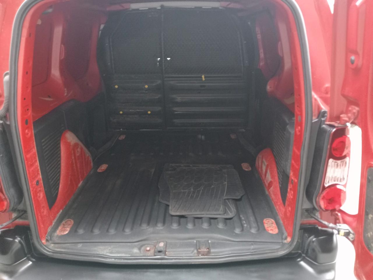 Peugeot Partner BlueHDi 100 L1 Premium 3 posti +IVA