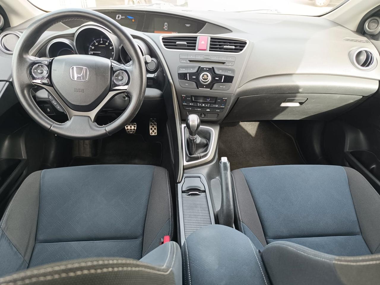 Honda Civic 1.4 i-VTEC Elegance