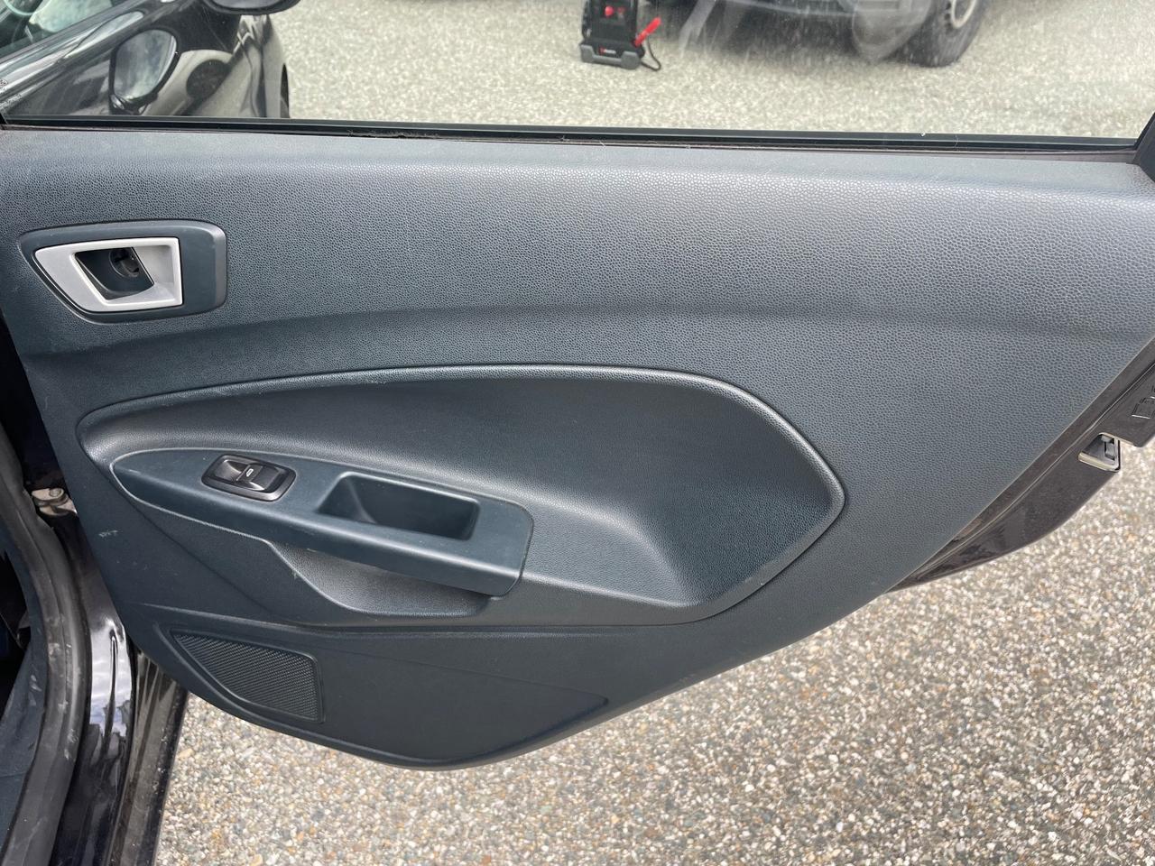 Ford Fiesta 1.4 GPL Titanium/1PROP/GARANZIA