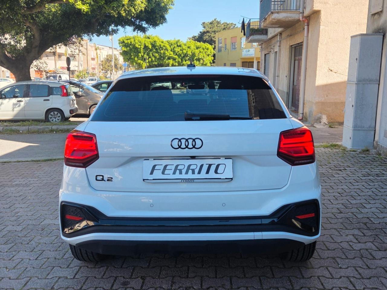 Audi Q2 30 TDI IDENTITY BLACK