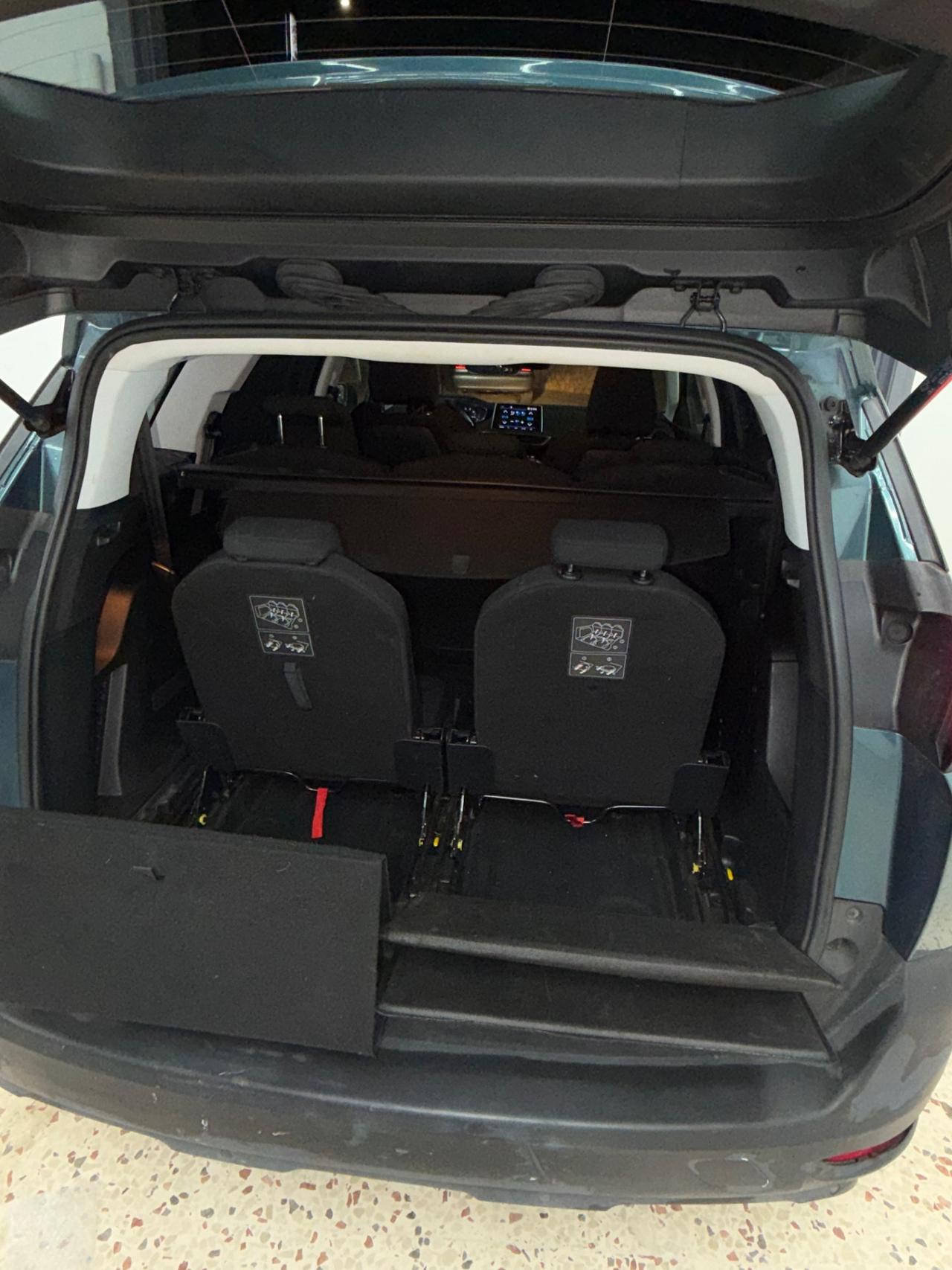 Peugeot 5008 BlueHDi 120 S&S EAT6 Active