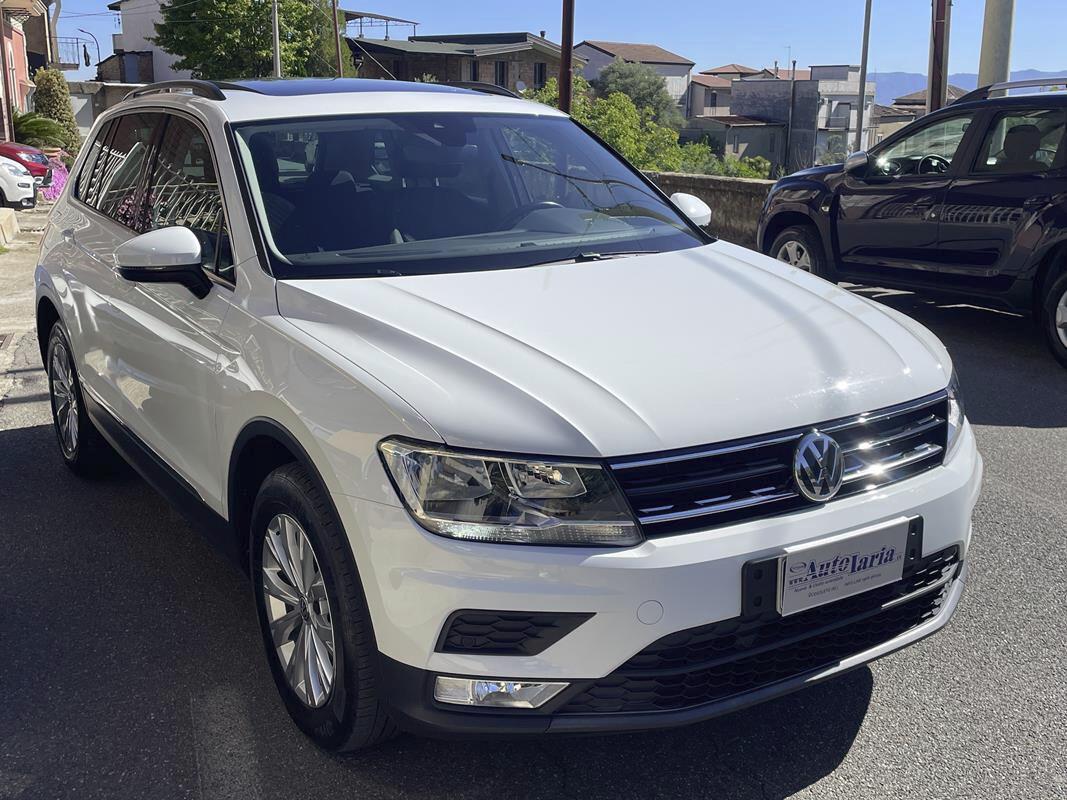 Volkswagen Tiguan 1.6 TDI SCR Style BlueMotion Technology Tetto Panoramico Apribile, solo km 37832