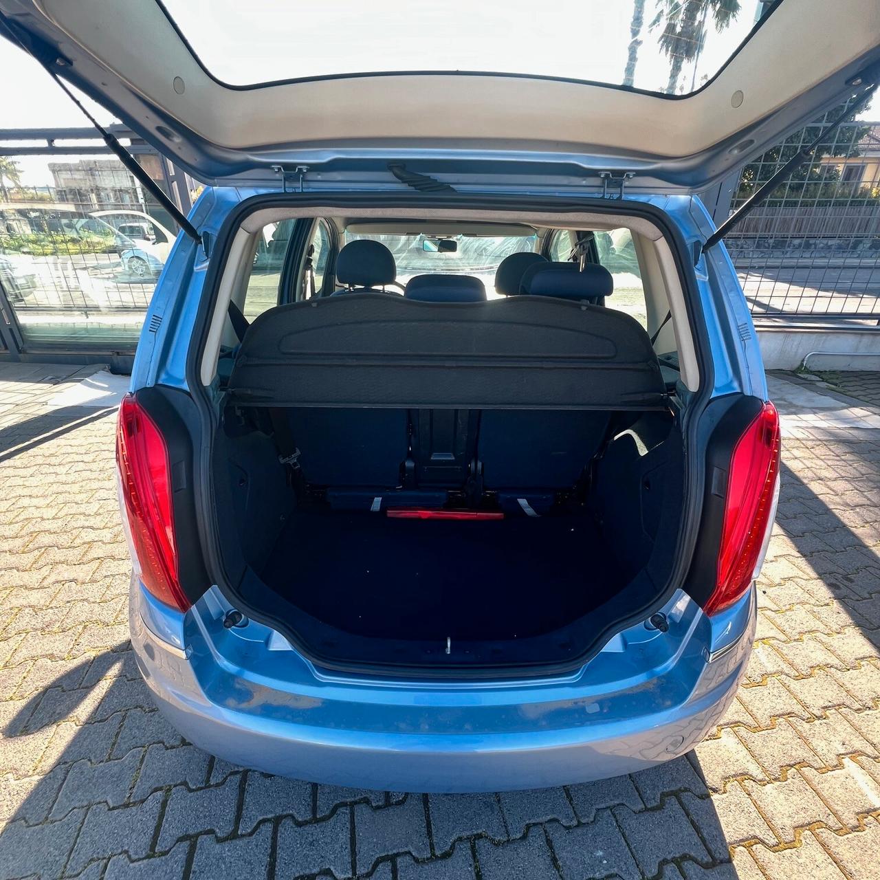 Lancia MUSA 1.3 Multijet Poltrona Frau