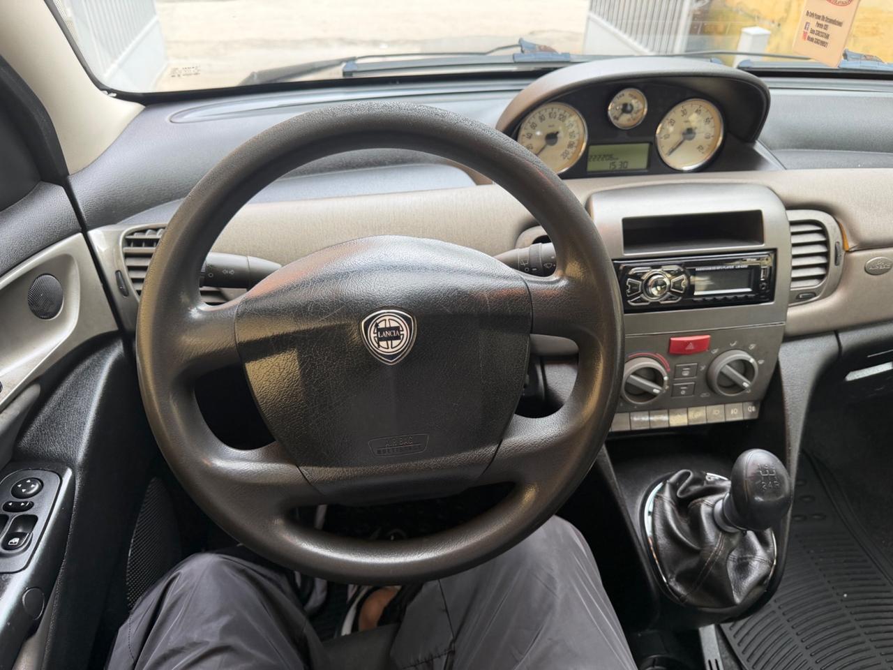 Lancia Ypsilon 1.2 Argento