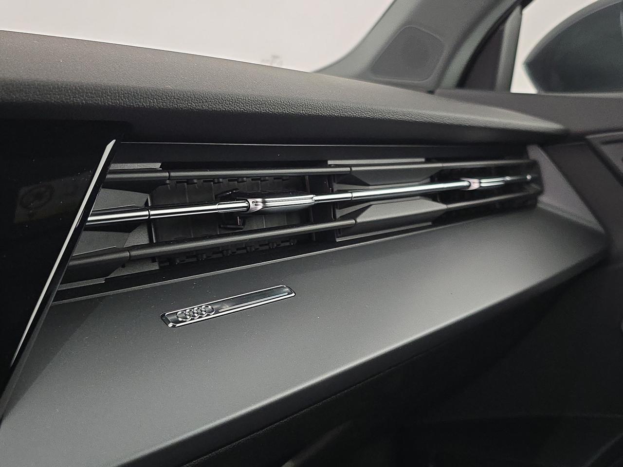 Audi A3 allstreet 1.5 tfsi e business advanced 204cv s-tronic