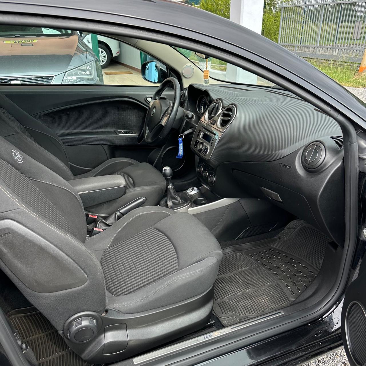 Alfa Romeo MiTo 1.4 T 120 CV Distinctive Sport Pack
