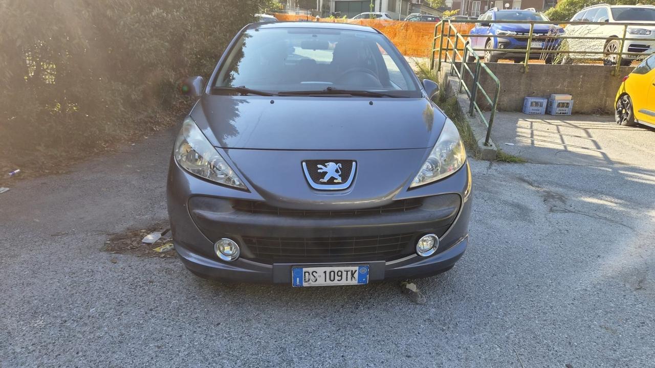 Peugeot 207 1.4 8V 75CV 5p. Energie Sport
