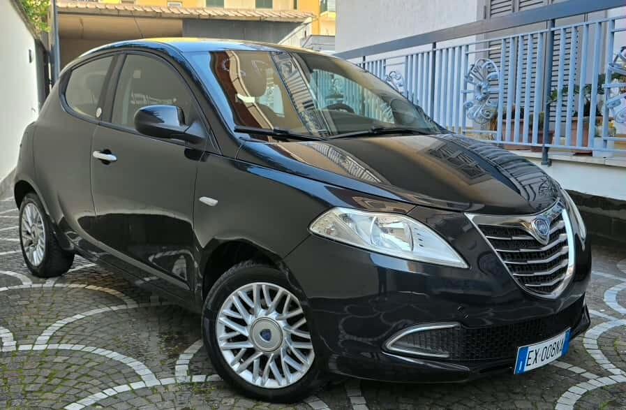 Lancia Ypsilon 1.2 69 CV 5 porte GPL Ecochic Elefantino