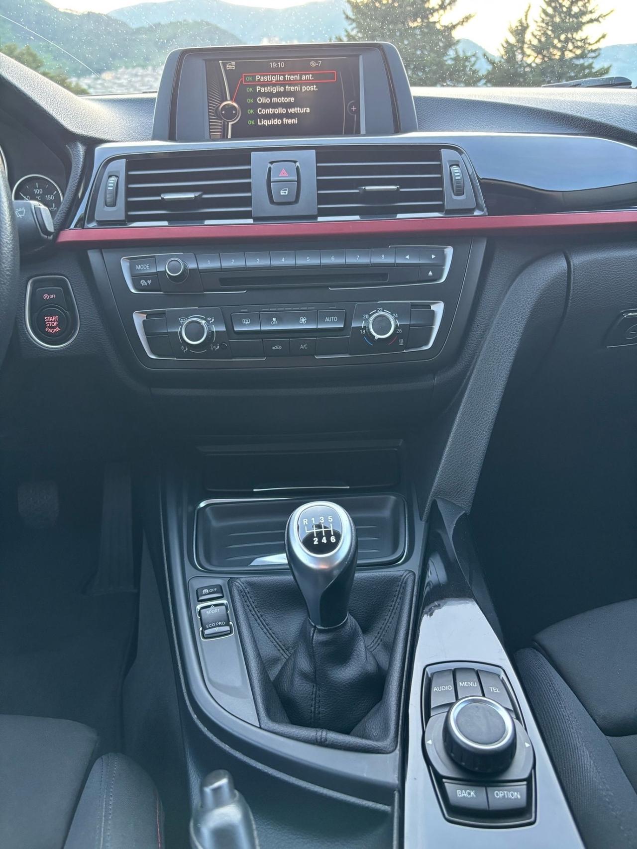 BMW 320D TOURING SPORT XDRIVE 2013