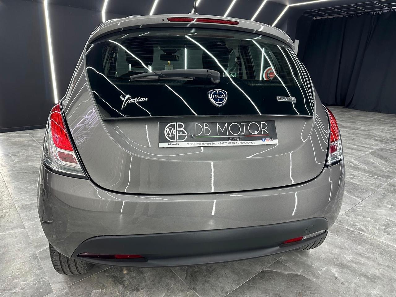 Lancia Ypsilon 1.0 FireFly 5 porte S&S Hybrid UnYca