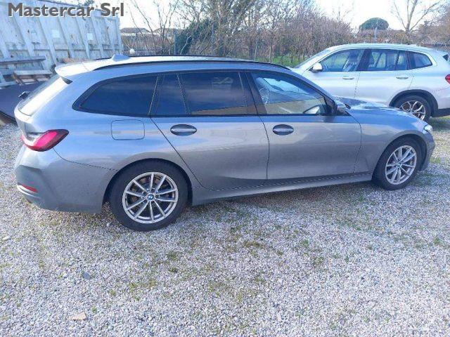 BMW 318 Serie 3 G21 2022 Touring 318d Touring mhev 48V aut