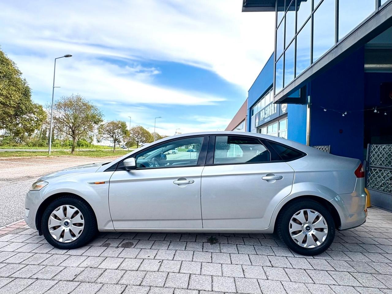 Ford Mondeo 2.0 TDCi 140 CV 5 porte Titanium DPF