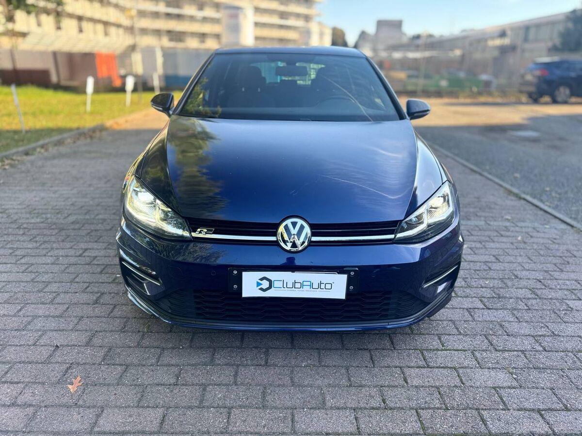Volkswagen Golf 1.5 tsi Sport 150cv dsg