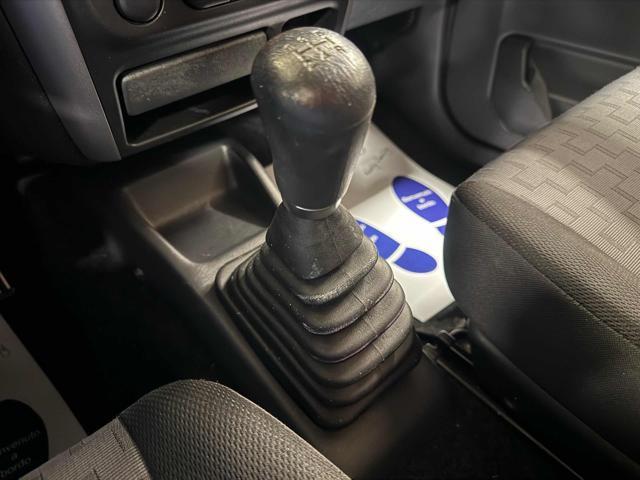 SUZUKI Jimny 1.3i 16V cat 4WD JLX