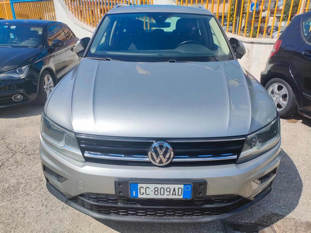 Volkswagen Tiguan 2.0 150cv TDI DSG Business (Automatica)