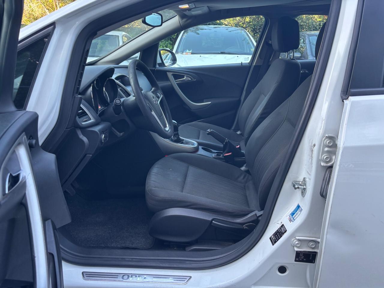 Opel Astra 1.7 CDTI 110CV s.w. OK Neopatentati