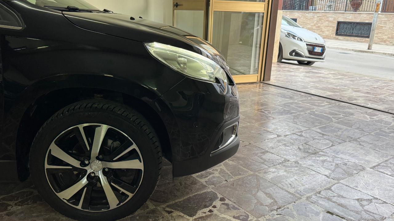 Peugeot 2008 1.6 e-HDi 115 CV Allure Panoramico